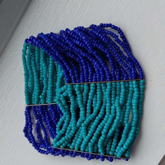 🇨🇦3 For $20🇨🇦WOMEN'S SEED BEAD BRACELET - Picture 3 of 3